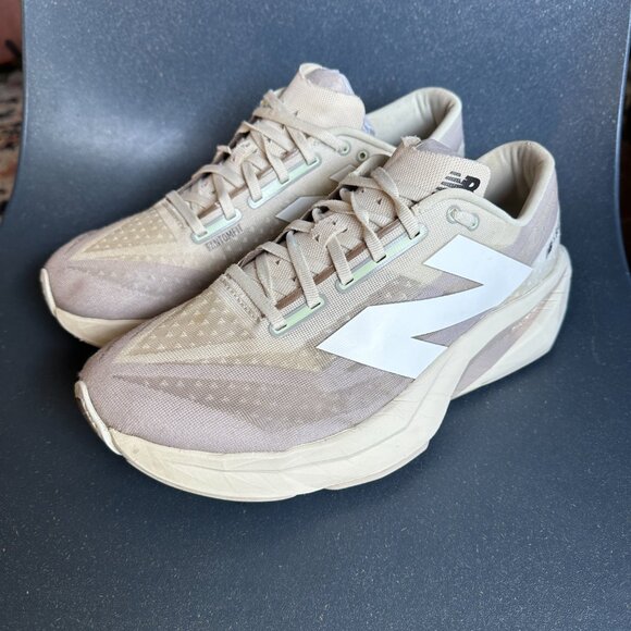 New Balance FuelCell Rebel v4 -Sydney McLaughlin-Levrone Linen Moonrock - 12 D - Picture 1 of 11